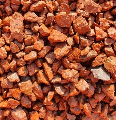 Granite chippings Cambridge – red granite from Madingley Mulch
