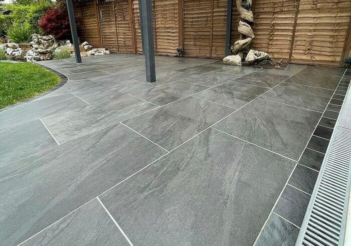 Porcelain paving Cambridge – supplied by Madingley Mulch